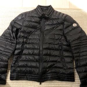 MONCLER Longue Saison Black is extra Lightweight Jacket Size 4.